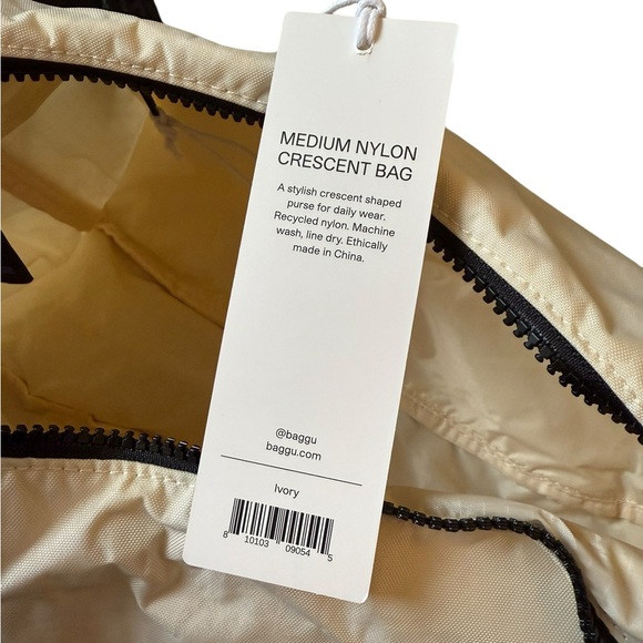 BAGGU Cream Shoulder Bag - Picture 5 of 8